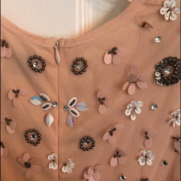 Lace & Beads Embellished Dress - Picture 4 of 6